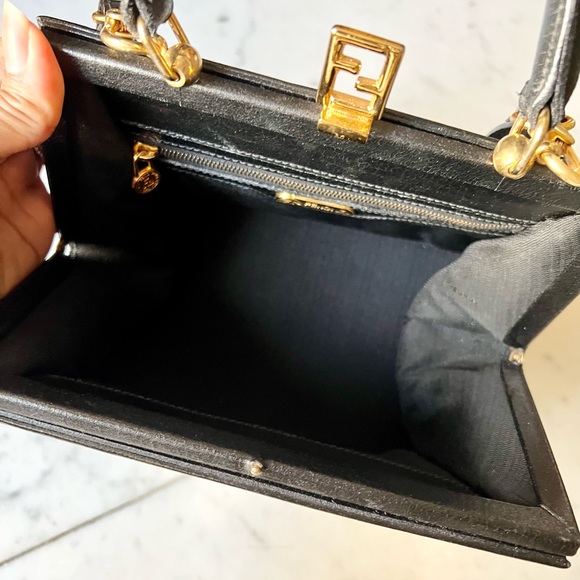 Vintage Fendi Train Case Top Handle Bag - Picture 12 of 16